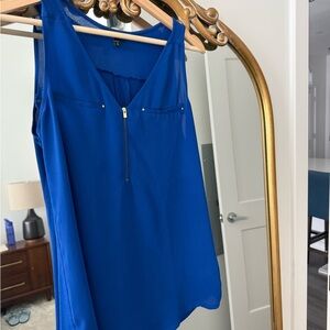 💙Express Royal Blue V-Neck Top